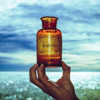 BLACKFIELD V CD+BD