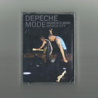 MEMENTO MORI: MEXICO CITY (MC)